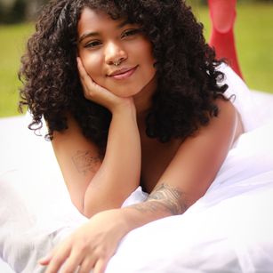 Model - Zafira Zc smallboobs