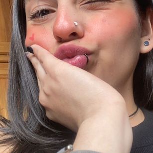 Model - Mia Taylor cei