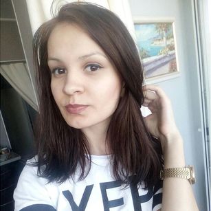 Model - Alina Sports