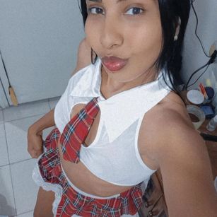 Model - Nahomi Jaspe Mistress