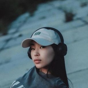 Model - ShyAsian roleplay