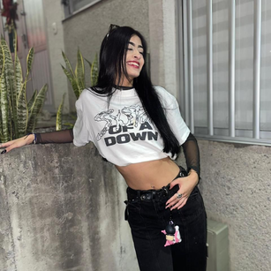 Model - Bella Vixeen cute