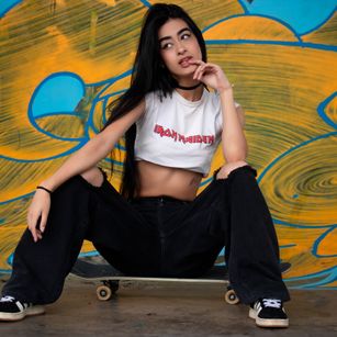 Model - Bella Vixeen teen