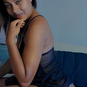 Model - Rebeca Black bigass