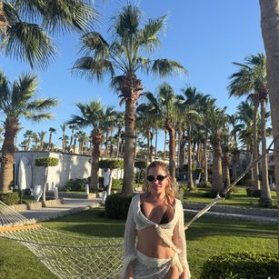 Model - Mistress Molly femdom