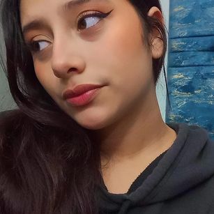 Model - NicoleWest 18