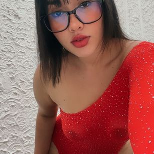 Model - Katy Elliot roleplay