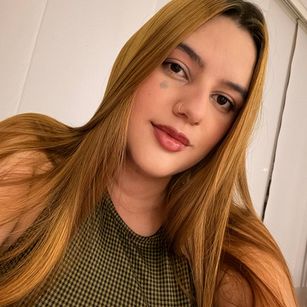 Model - Hailey Tims porno