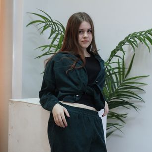 Model - LilaCarroll smile