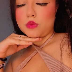 Model - ScarlettPetrova latina