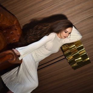 Model - Mariam young