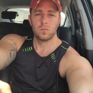 Model - MASTER TIAGO MENDES webcam