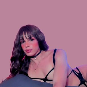 Model - emperatriz wolf smalltits