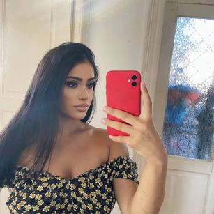 Model - Kira_Krush cuckold