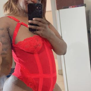 Model - Naughty-Nerd BigAss