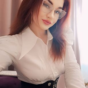 Model - Mistress Kassandra sissyslut