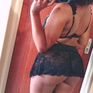 Model - PinkFlow Sexting