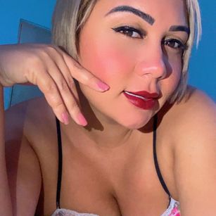 Model - maymercy {{tag}}