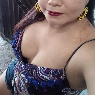 Model - lovekissme1 bdsm