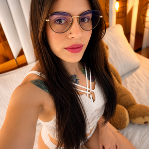 Model - ValeryMontenegro dirtytalk