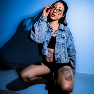 Model - Yesica Sweett blowjob