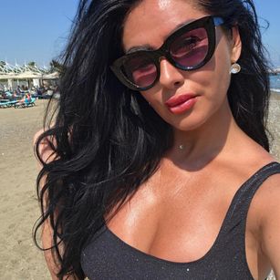 Model - LauraGreen36 findom