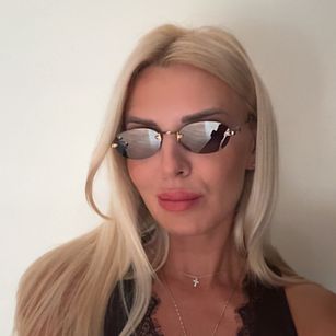 Model - Angie1313 beautifulfeet