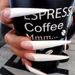 Model - Mirrembe findom