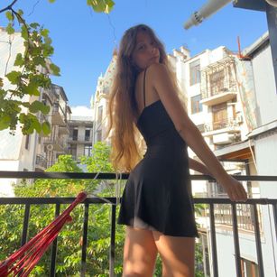 Model - Elis {{tag}}