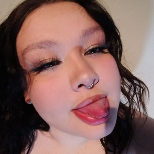 Model - Lily feet