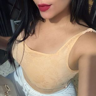 Model - Valentina Vega {{tag}}