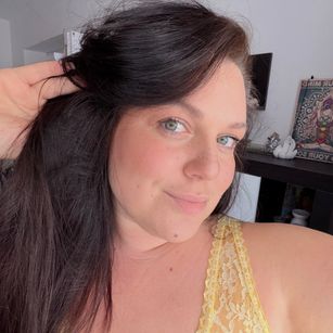 Model - Miss Amalia bbw