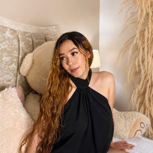 Model - VeronicaDilucas squirt