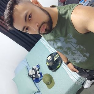 Model - Mike fury english