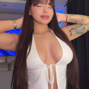 Model - Princess Miley deepthroat