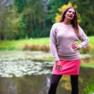 Model - BellaGoldis curvy