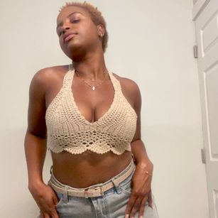 Model - Pepper Kat biglips