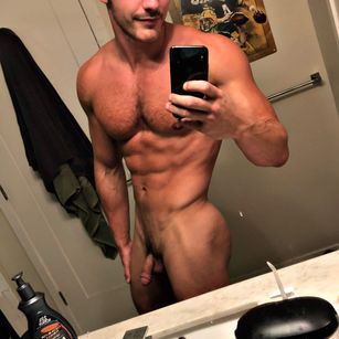Model - Brandon Cody mendotcom