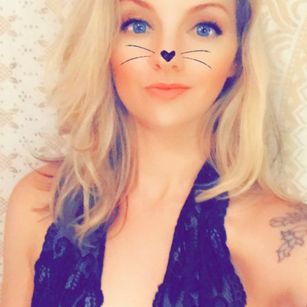 Model - Allie Awesome American