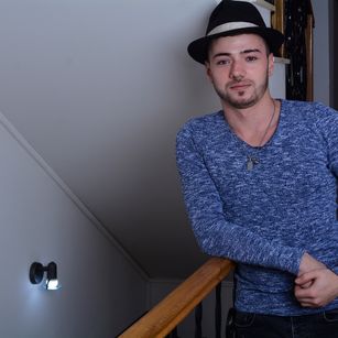 Model - Wallace domination