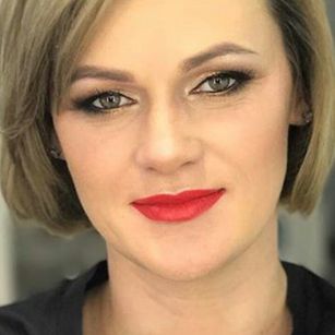 Model - HelenNeyla model