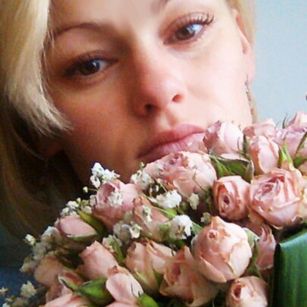 Model - HelenNeyla new