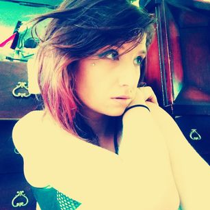 Model - Layla Lush sexy