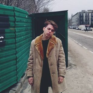 Model - Michael penis