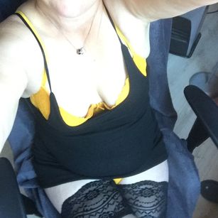 Model - sofiesexy1 fastresponse