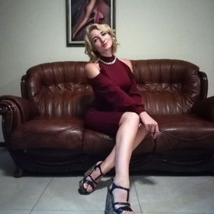 Model - AngieGil ass