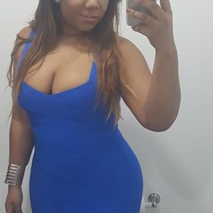 Model - Nina Lewis  5