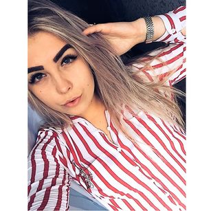 Model - Sweet_Lara legs