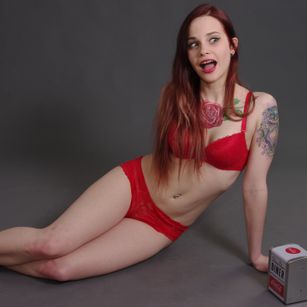 Model - Miss Peach 1