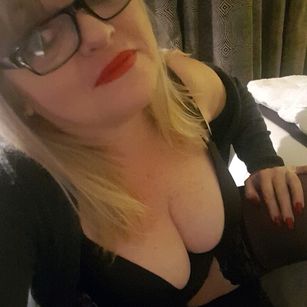 Model - Australian Samantha Gee anal